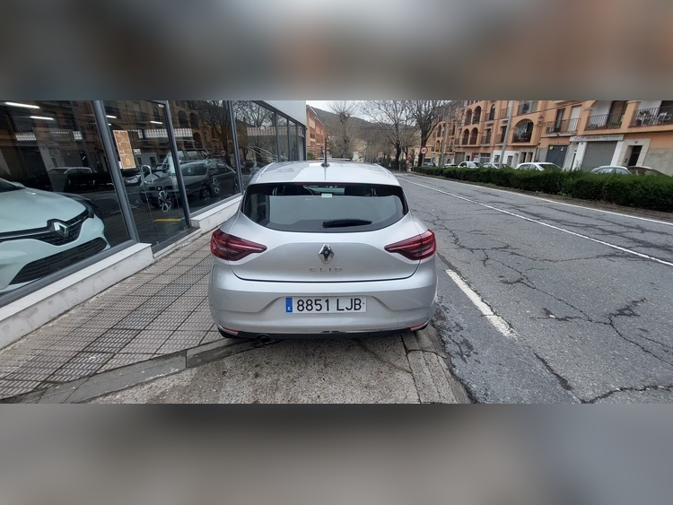 Renault Clio zen 100cv foto 7